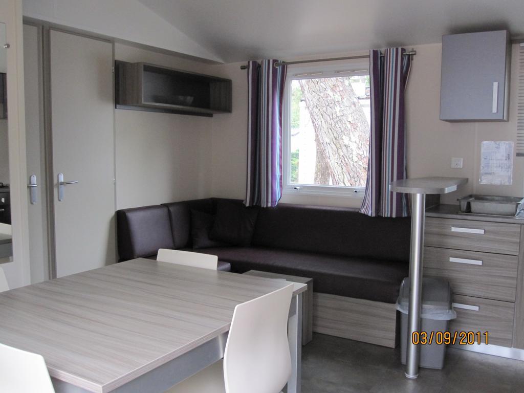 Quest En France Holidays - Mobile Home At Jard Sur Mer Экстерьер фото